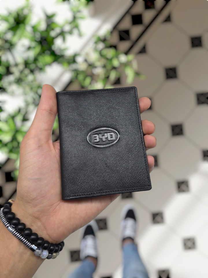 BYD  VİSSO 1904 Hakiki Deri Araç Ruhsat Kılıf İsme Özel Çanta Erkek Kadın Modeli BYD SİYAH GUTTY RENK