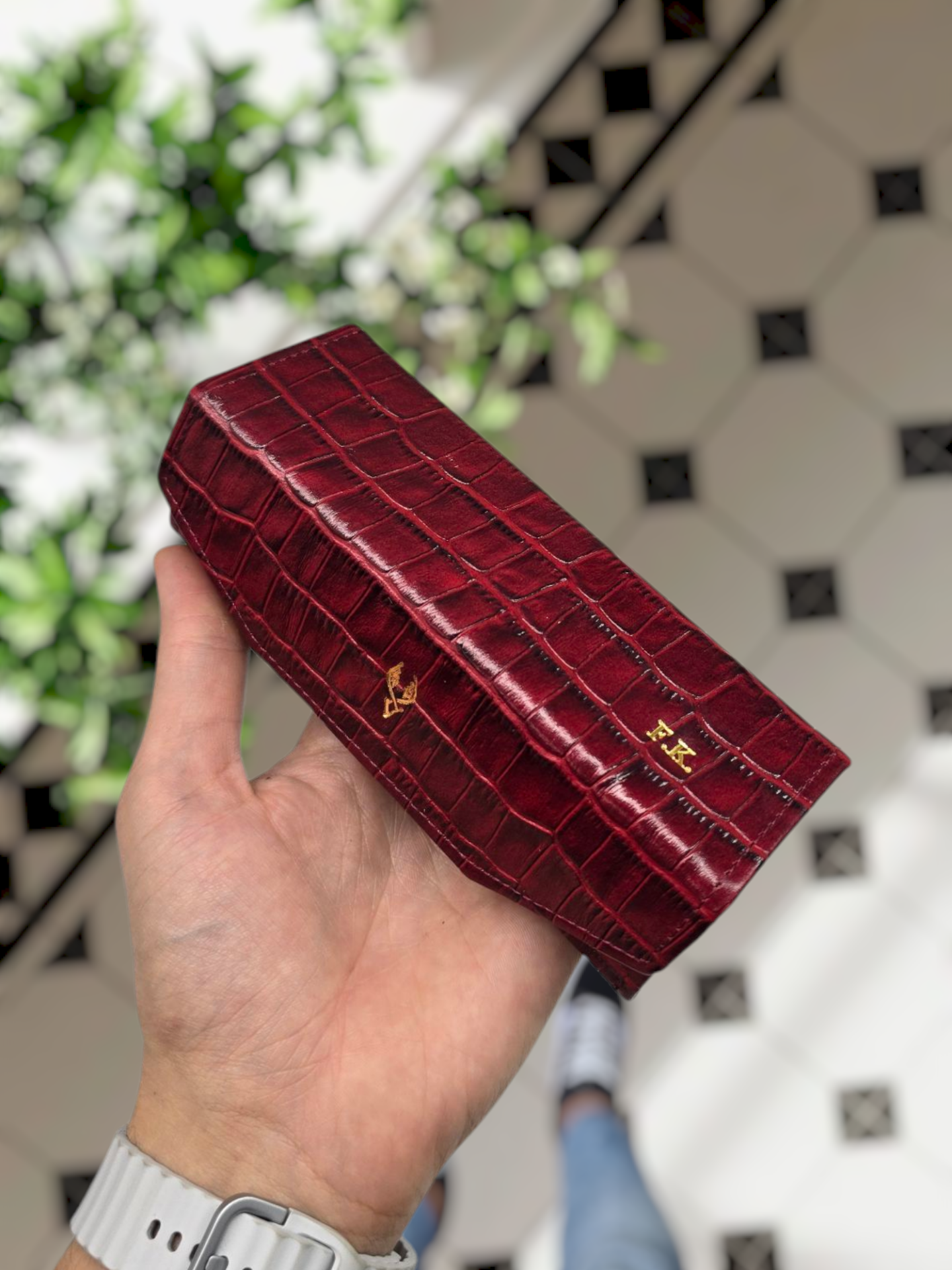 Visso 889 BORDO RENK CROCO Gözlük Kılıfı İsme Özel Hakiki Dana Derisi İçi Kadife Mıknatıslı Kilit Kapaklı  Çok Amaçlı Takı Zinet Pırlanta Elmas İçin Deri Mini Kutu Her Model Gözlük Kılıfı  BORDO RENK CROCO DERİ