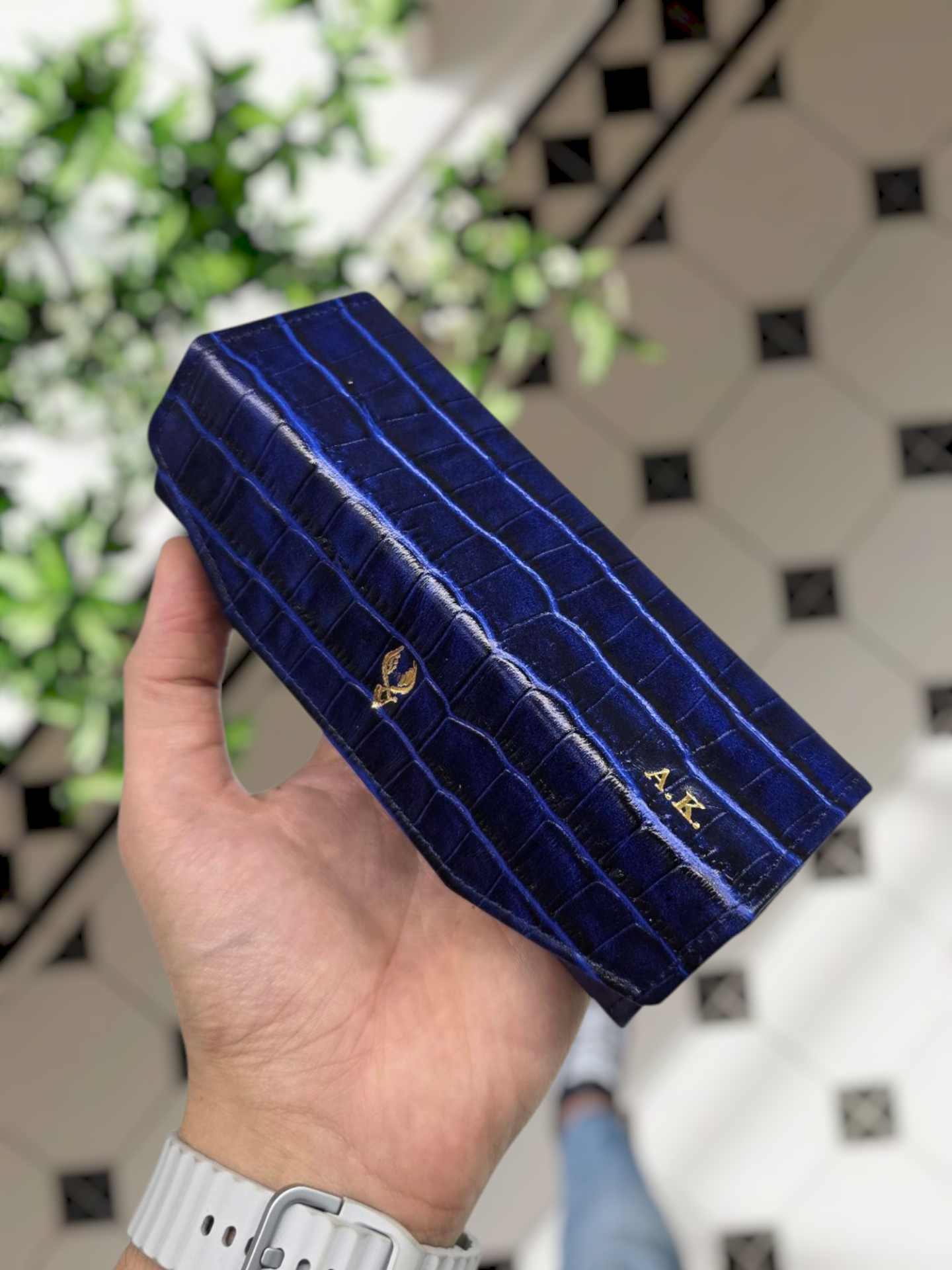 Visso 889 LACİVERT RENK CROCO Gözlük Kılıfı İsme Özel Hakiki Dana Derisi İçi Kadife Mıknatıslı Kilit Kapaklı  Çok Amaçlı Takı Ziynet Pırlanta Elmas İçin Deri Mini Kutu Her Model Gözlük Kılıfı  LACİVERT RENK CROCO DERİ