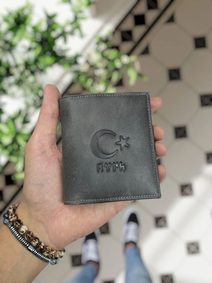 VİSSO 114 HAKİKİ DERİ ÇANTAİSME ÖZEL ÜÇ KİMLİK KART BÖLMELİ  FERMUARLI KADIN ERKEK ÇITIÇITLI CÜZDAN GRİ NATURAL CÜZDAN  AY YILDIZ LOGO TÜRK 99