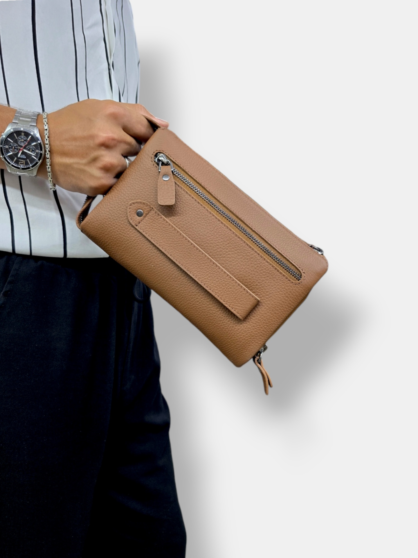 VİSSO 457 Hakiki Deri Fermuarlı  El Çantası TABA Renk Deri Çanta Unisex Elde Taşınabilen Mıknatıs Cep Telefonu Cepli Kredi Kart Bölmeli Çanta  TABA GUTTY