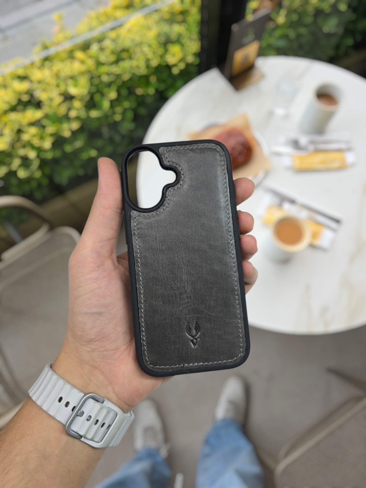 İphone 17 Model Uyumlu GRİ CRAYZ Hakiki Deri İsme Özel Ücretsiz Kişiselleştirme Seçeneği İle Kadın Erkek Kullanım premium  Tam Uyumlu Silikon Kılıf Ücretsiz Kargo Visso Leather Geçek Orjinal Dana Derisi