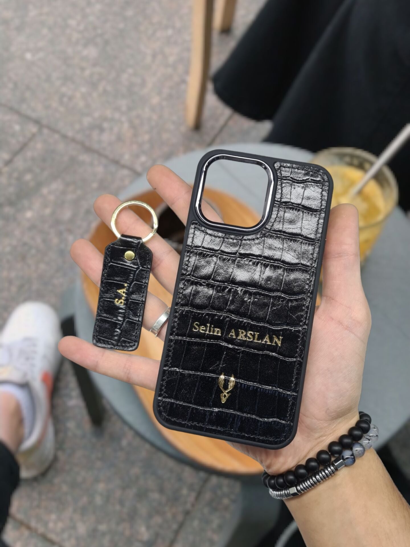 IPHONE Siyah croco renk Hakiki Deri VİSSO TELEFON KILIFI Kişiye Özel İsim Baskılı Kadın Erkek Unisex Deri Koruyucu Telefon Kılıfı Ve Anahtarlık Siyah Croco