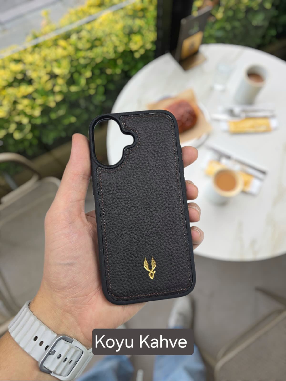 İphone 17 Model  Uyumlu   KAHVE GUTTY  Hakiki Deri İsme Özel Ücretsiz Kişiselleştirme Seçeneği İle Kadın Erkek Kullanım premium  Tam Uyumlu Silikon Kılıf Ücretsiz Kargo Visso Leather Geçek Orjinal Dana Derisi