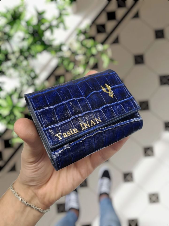 VİSSO 660 HAKİKİ DERİ ÇANTA İSME ÖZEL GÜÇLÜ MIKNATISLI KİLİT AKORDİYON YELPAZE KARTLIK CÜZDAN ERKEK KADIN MODELİ Lacivert Croco + Anahtarlık+ kılıf